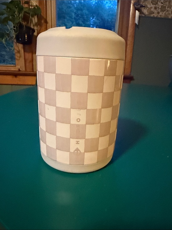 HydroJug Other - HydroJug Checkerboard stainless steel can koozie - Neutral Beige & White